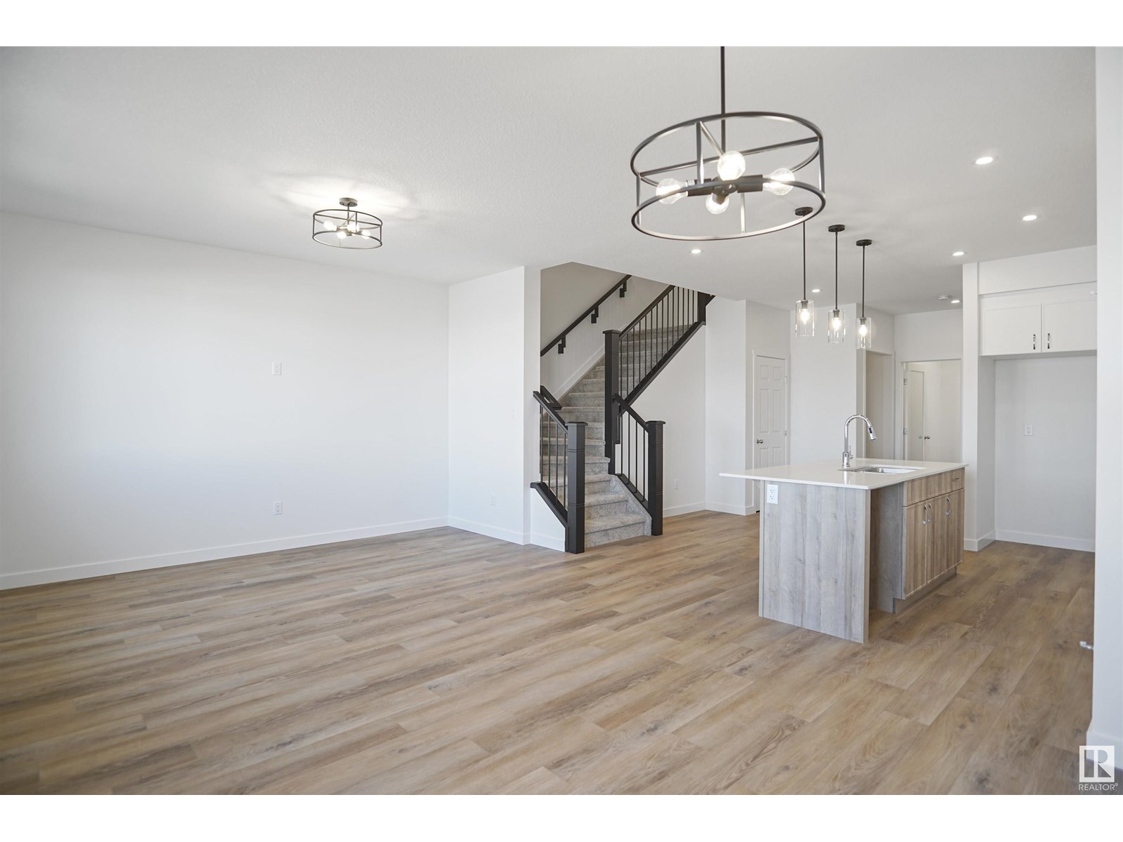 Photo 6 of 2266 194 A St Nw, Edmonton AB