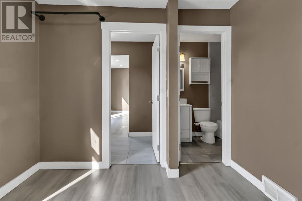 Single Family House Bungalow for Sale in  Castledale Way NE Castleridge Calgary 