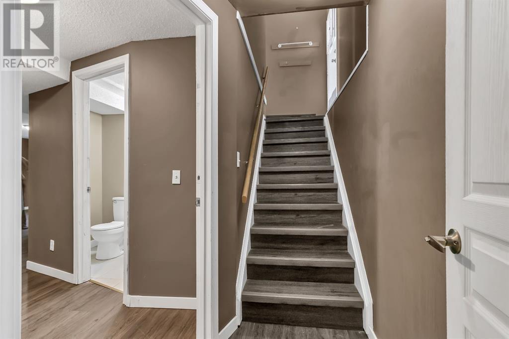 Single Family House Bungalow for Sale in  Castledale Way NE Castleridge Calgary 