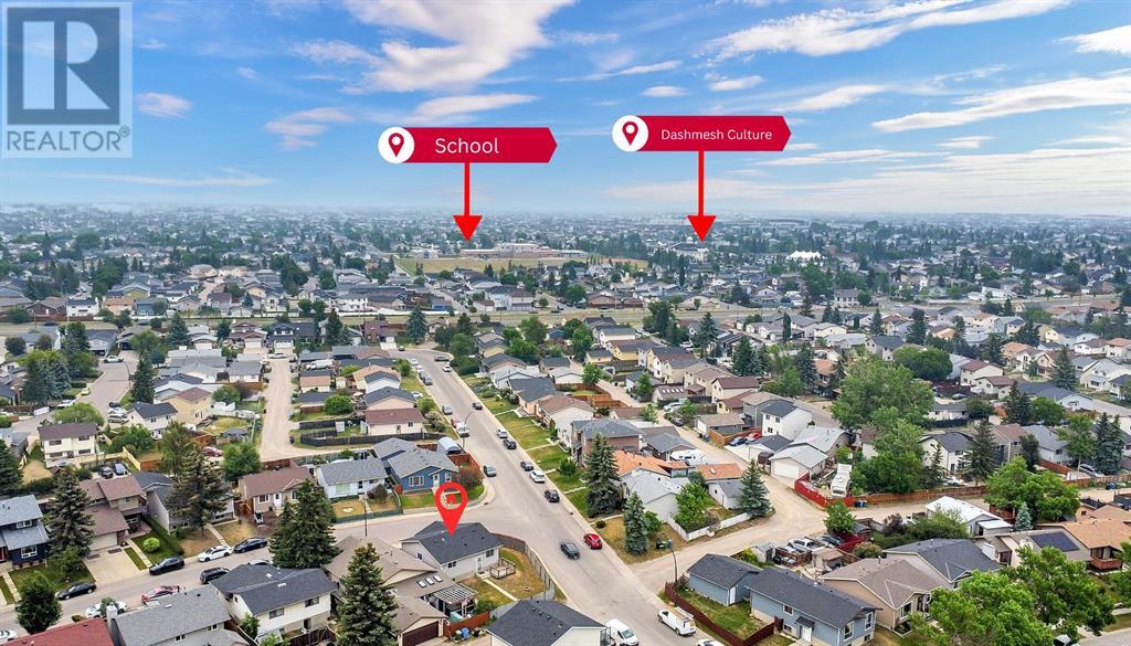 Single Family House Bungalow for Sale in  Castledale Way NE Castleridge Calgary 