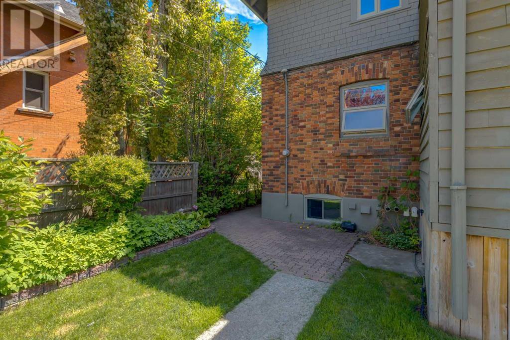 Single Family House for Sale in  Elbow Drive SW Elbow Park Calgary 