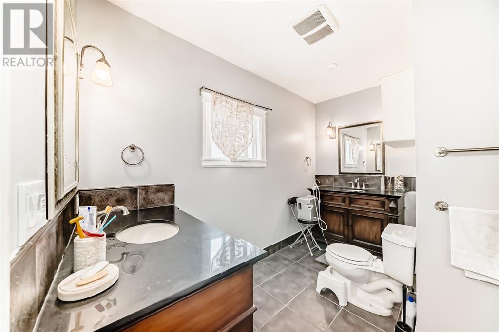 Single Family House for Sale in  Valhalla Crescent NW Varsity Calgary 