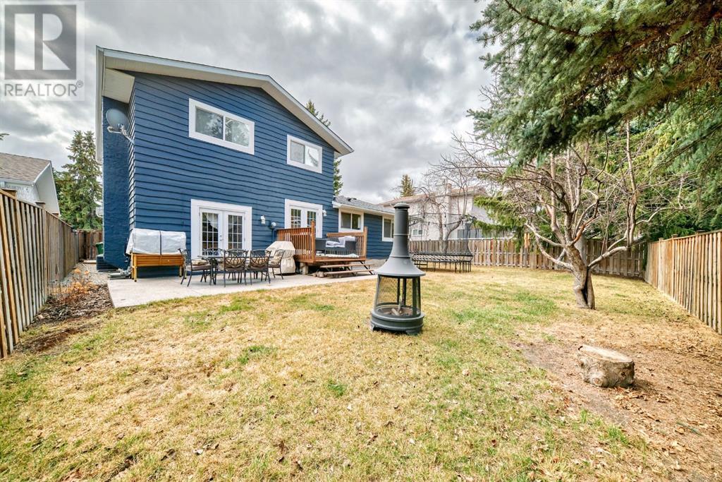 Single Family House for Sale in  Valhalla Crescent NW Varsity Calgary 