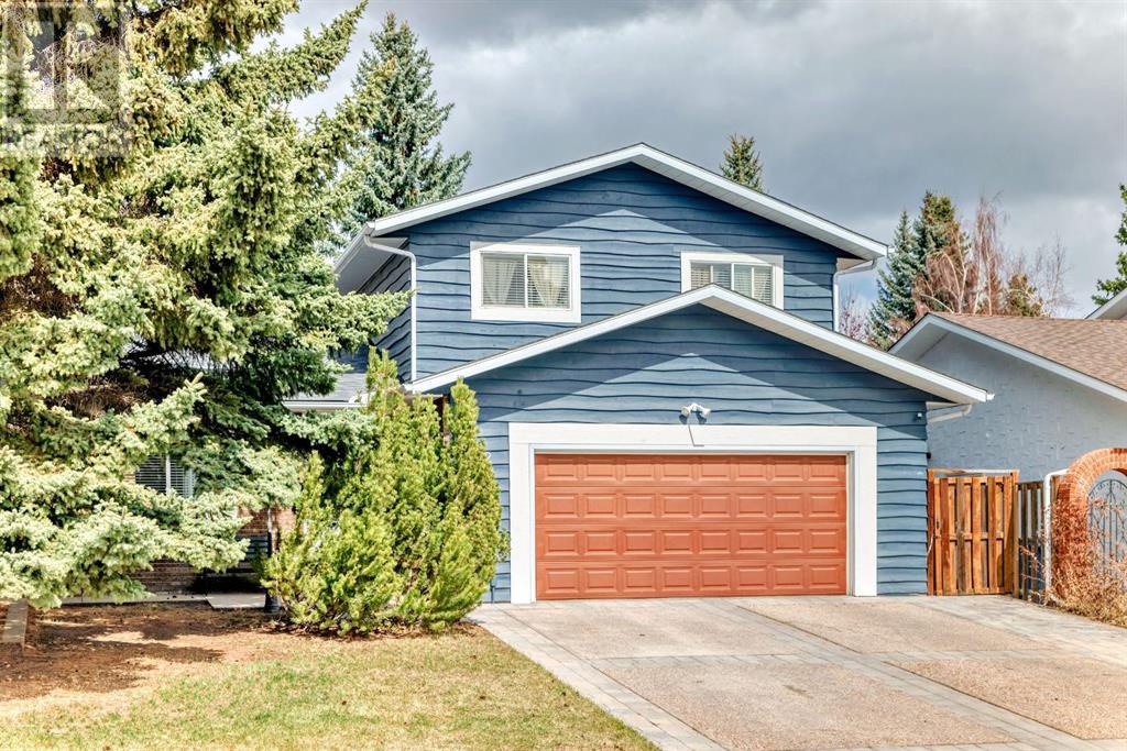 Single Family House for Sale in  Valhalla Crescent NW Varsity Calgary 