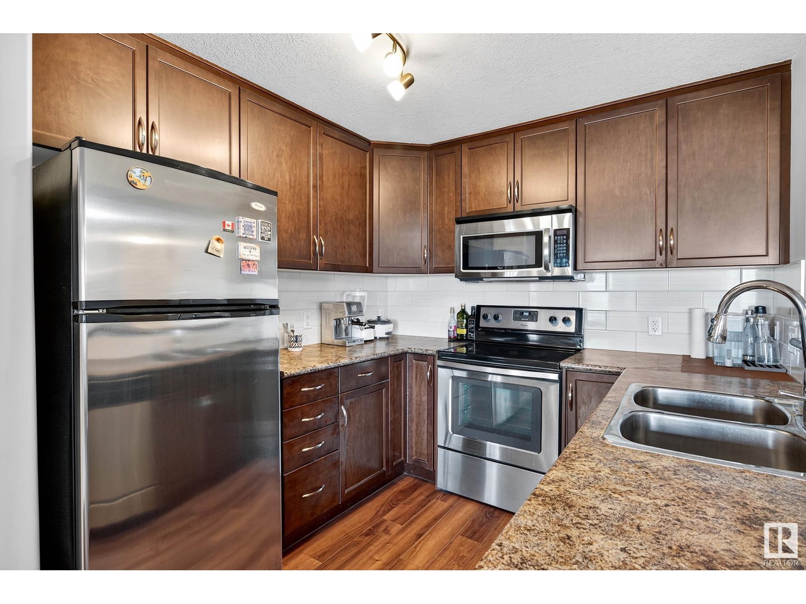 Photo 6 of 356 11517 Ellerslie Rd Sw, Edmonton AB