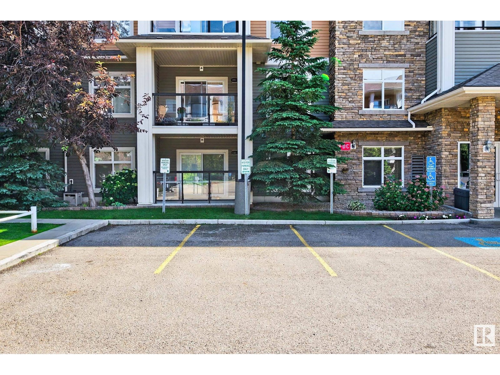 Photo 21 of 356 11517 Ellerslie Rd Sw, Edmonton AB