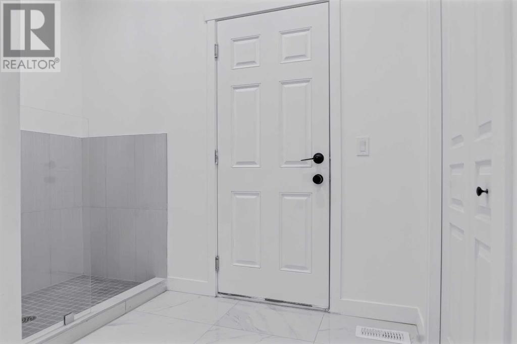 Single Family House for Sale in  Aspen Hills Court SW Aspen Woods Calgary 