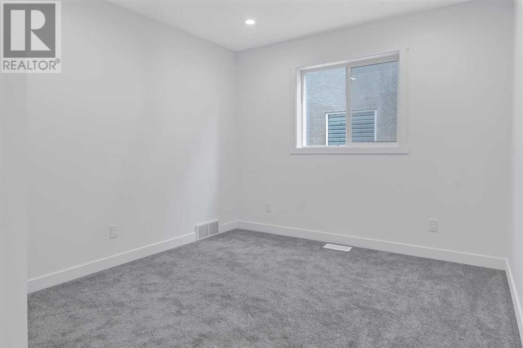 Single Family House for Sale in  Aspen Hills Court SW Aspen Woods Calgary 