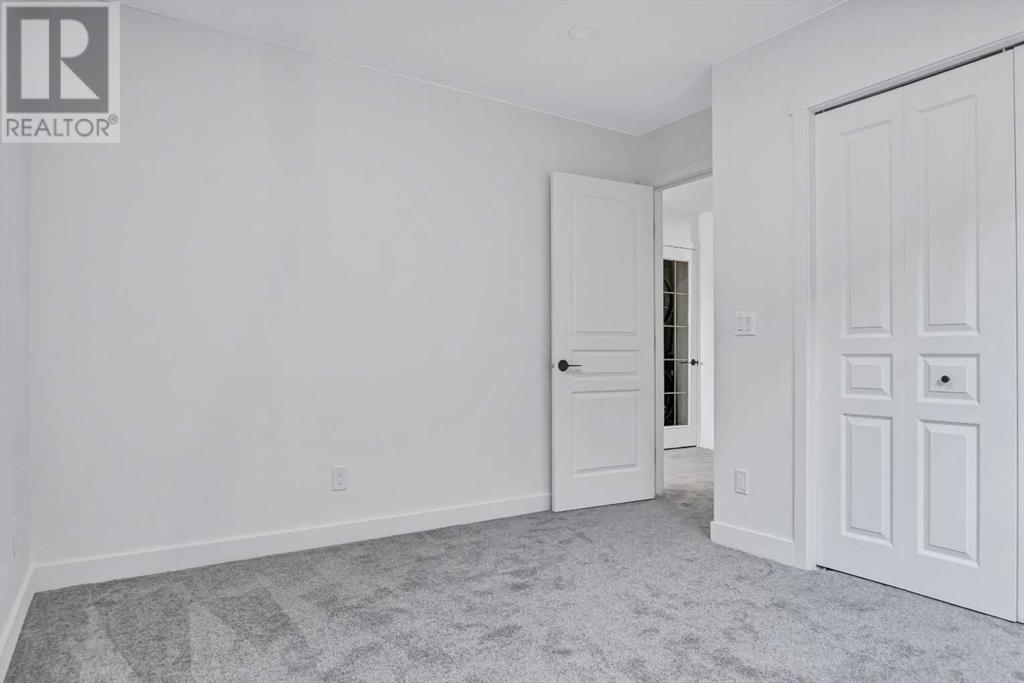 Single Family House for Sale in  Aspen Hills Court SW Aspen Woods Calgary 