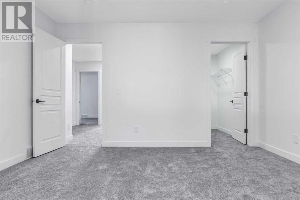 Single Family House for Sale in  Aspen Hills Court SW Aspen Woods Calgary 