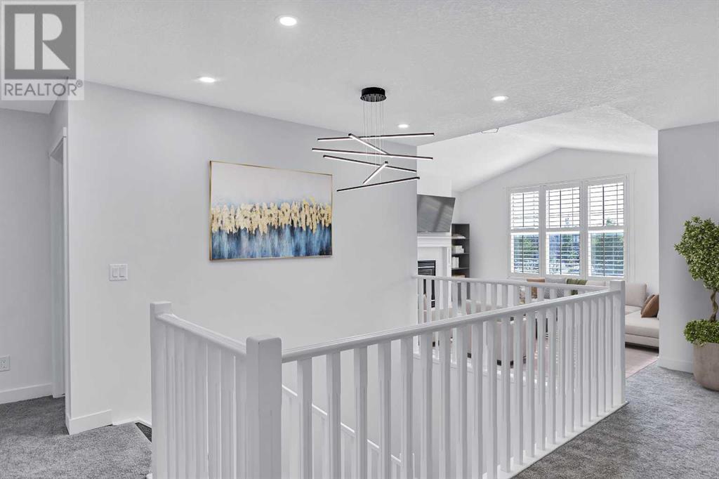 Single Family House for Sale in  Aspen Hills Court SW Aspen Woods Calgary 