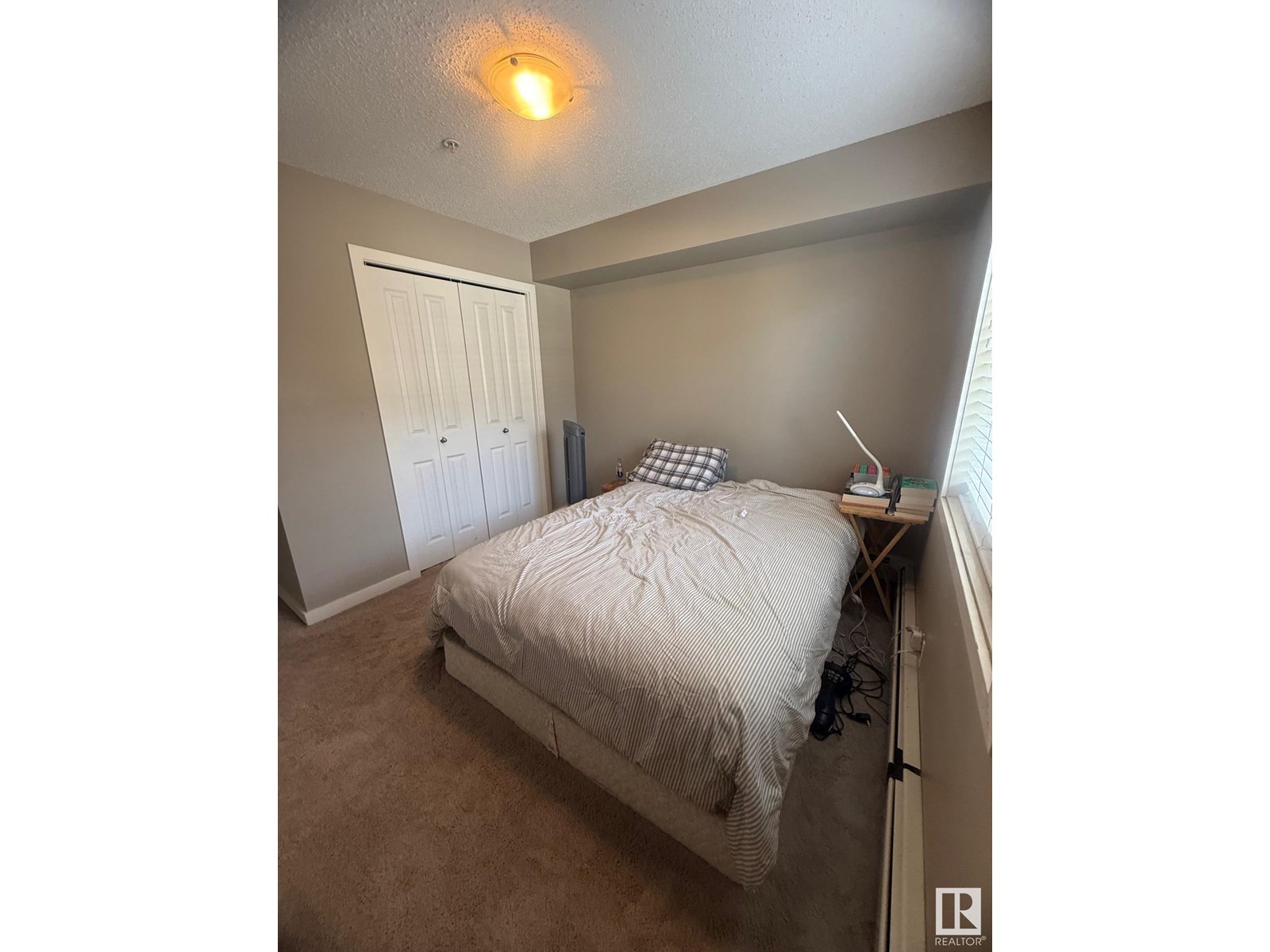 Photo 15 of 122 5816 Mullen Pl Nw, Edmonton AB