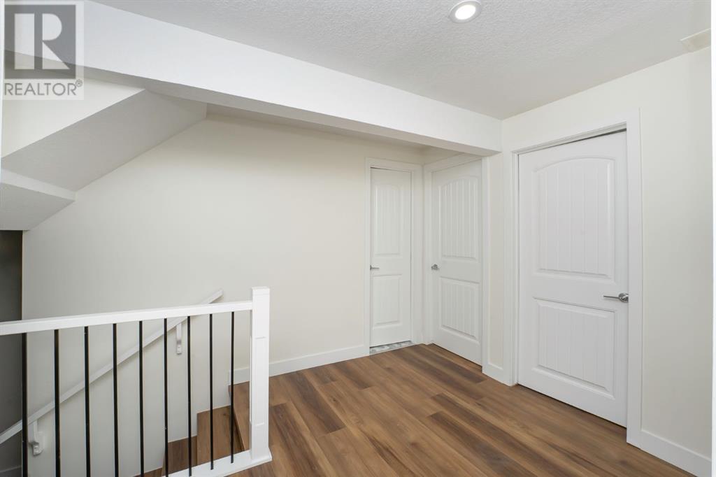 140 Whitworth Way, Calgary, Alberta