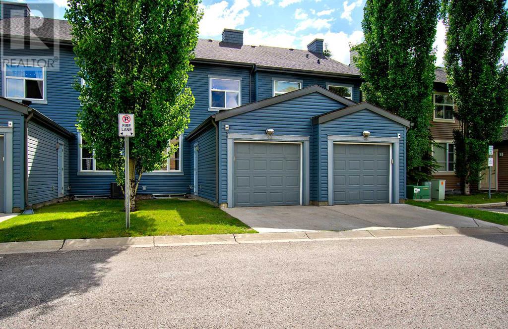 Single Family House for Sale in  Chapalina Square SE Chaparral Calgary 