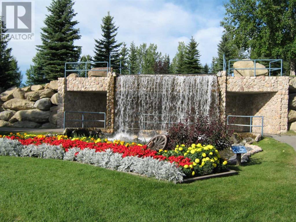 Single Family House for Sale in  Chapalina Square SE Chaparral Calgary 