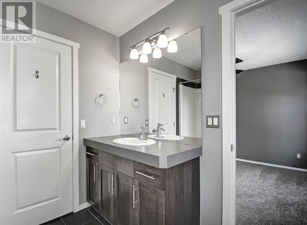 Single Family House for Sale in  Chapalina Square SE Chaparral Calgary 