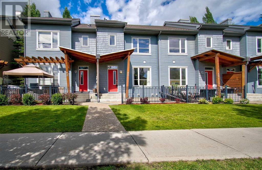 Single Family House for Sale in  Chapalina Square SE Chaparral Calgary 