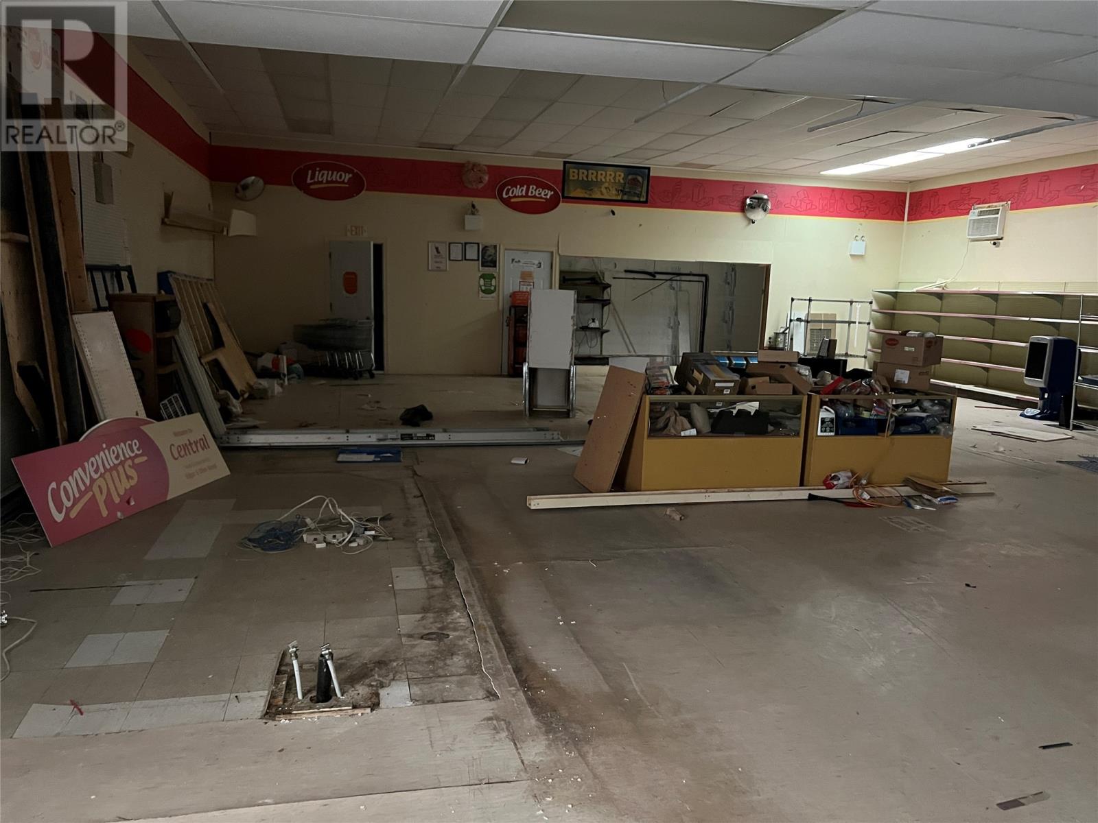 46-48 Main Street - Photo 3 of 6, Baie Verte, Newfoundland & Labrador