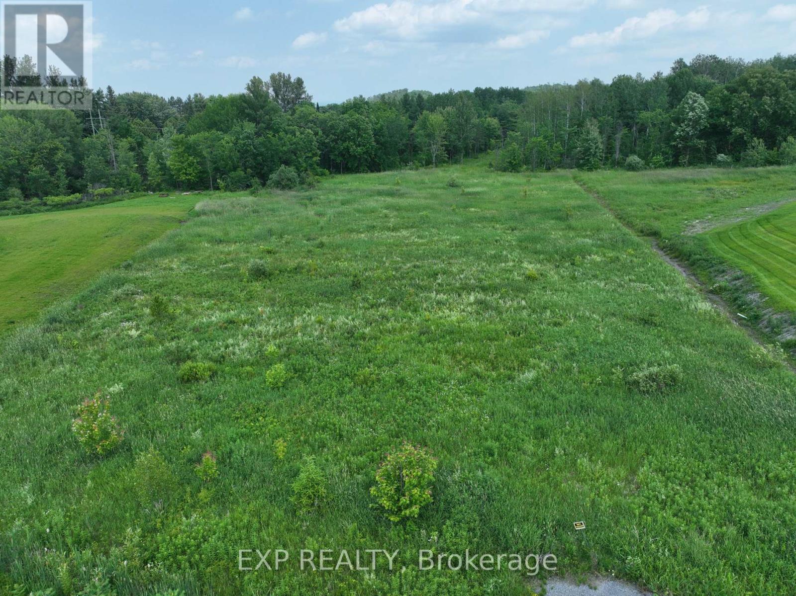 Photo 8 of 26 Nirmala Drive, Ottawa ON