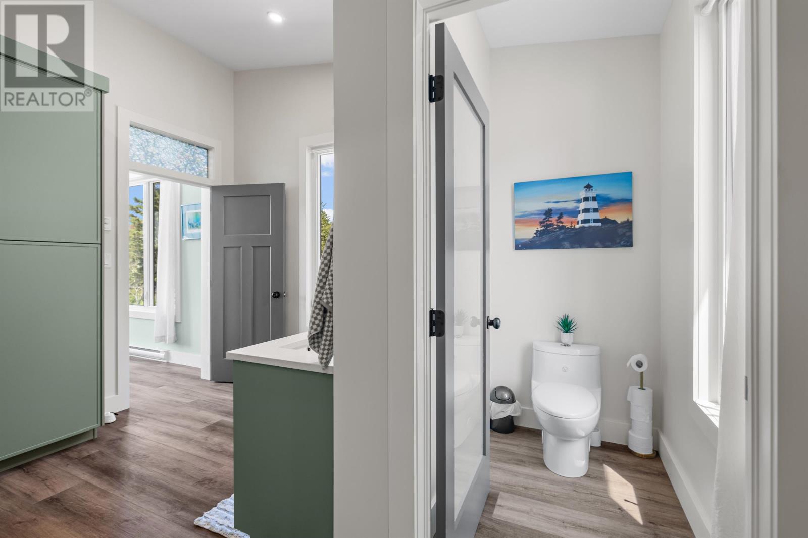 40 MEADOWLANDS ROAD - 37