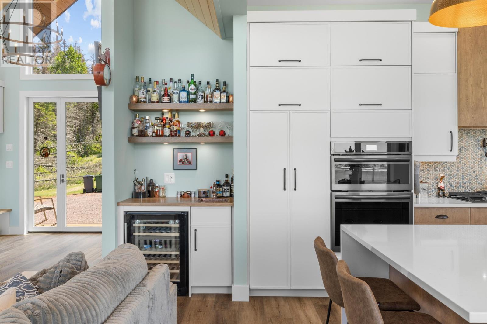 40 MEADOWLANDS ROAD - 24