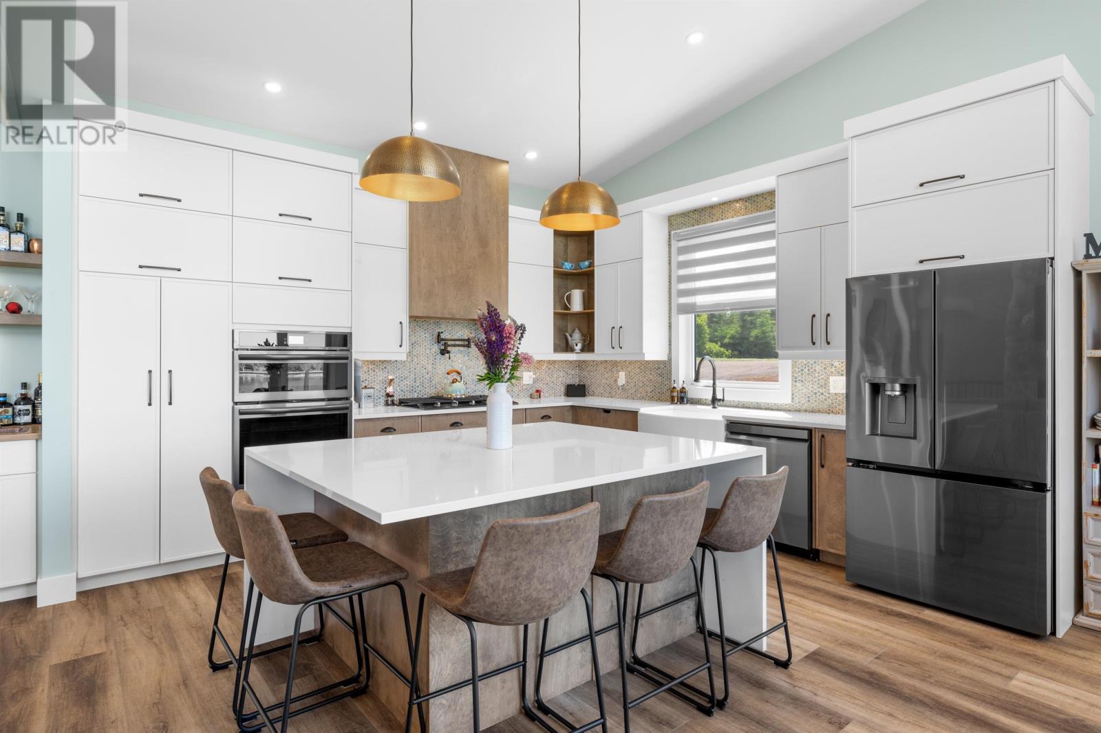 40 MEADOWLANDS ROAD - 19