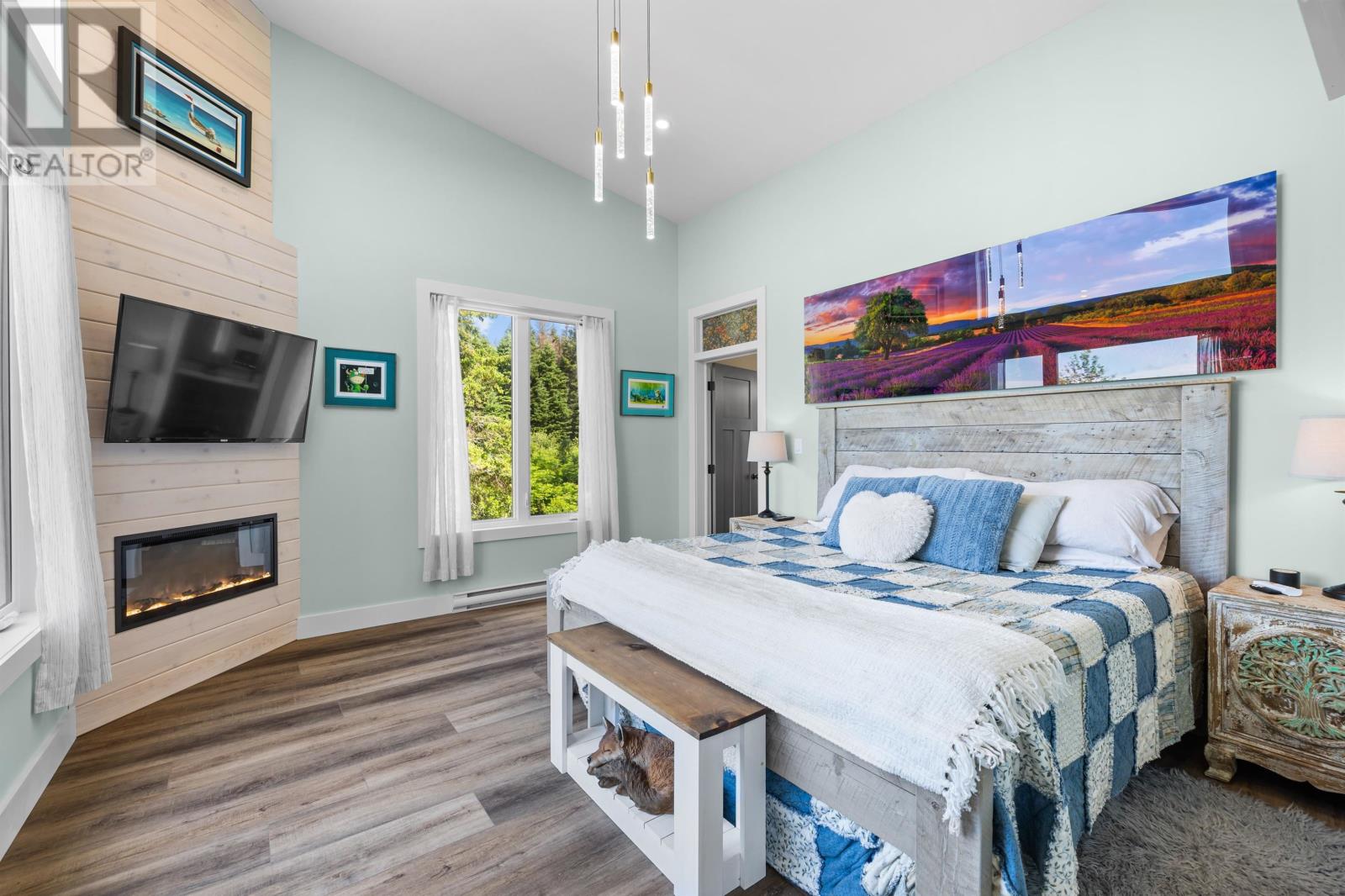 40 MEADOWLANDS ROAD - 25