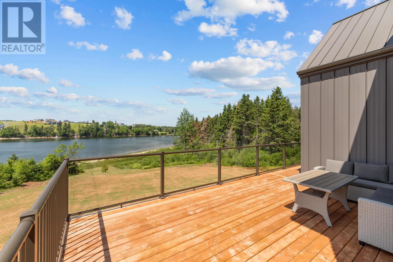 40 Meadowlands Road - 42