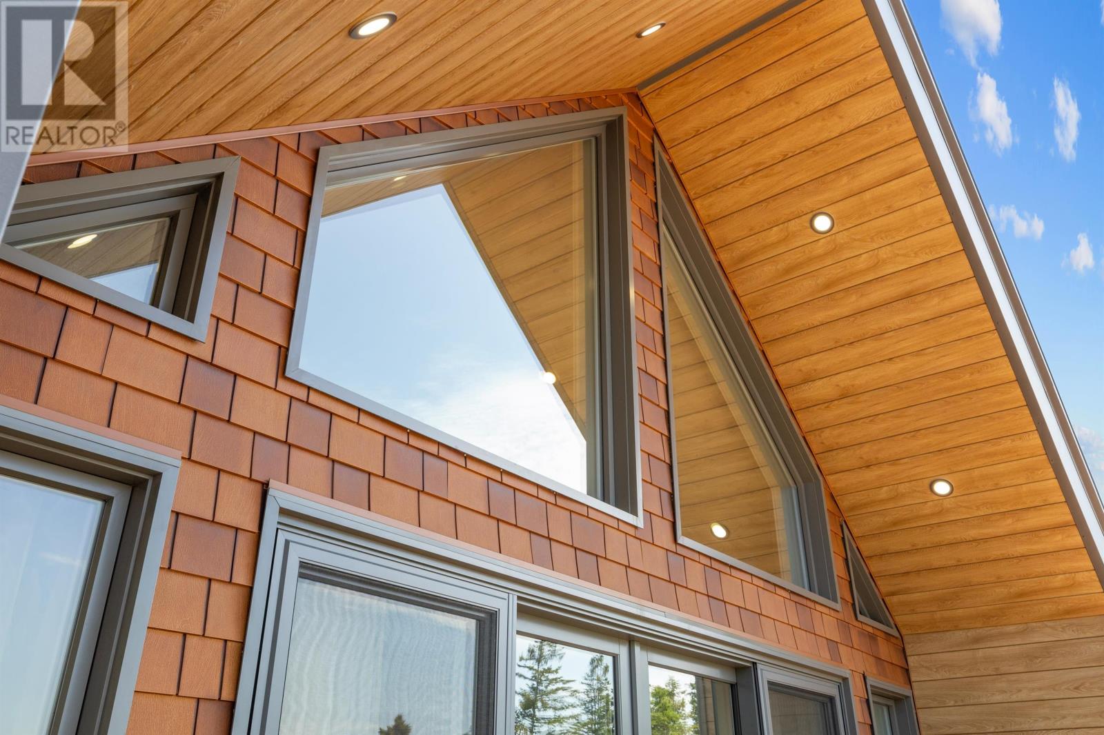 40 MEADOWLANDS ROAD - 8