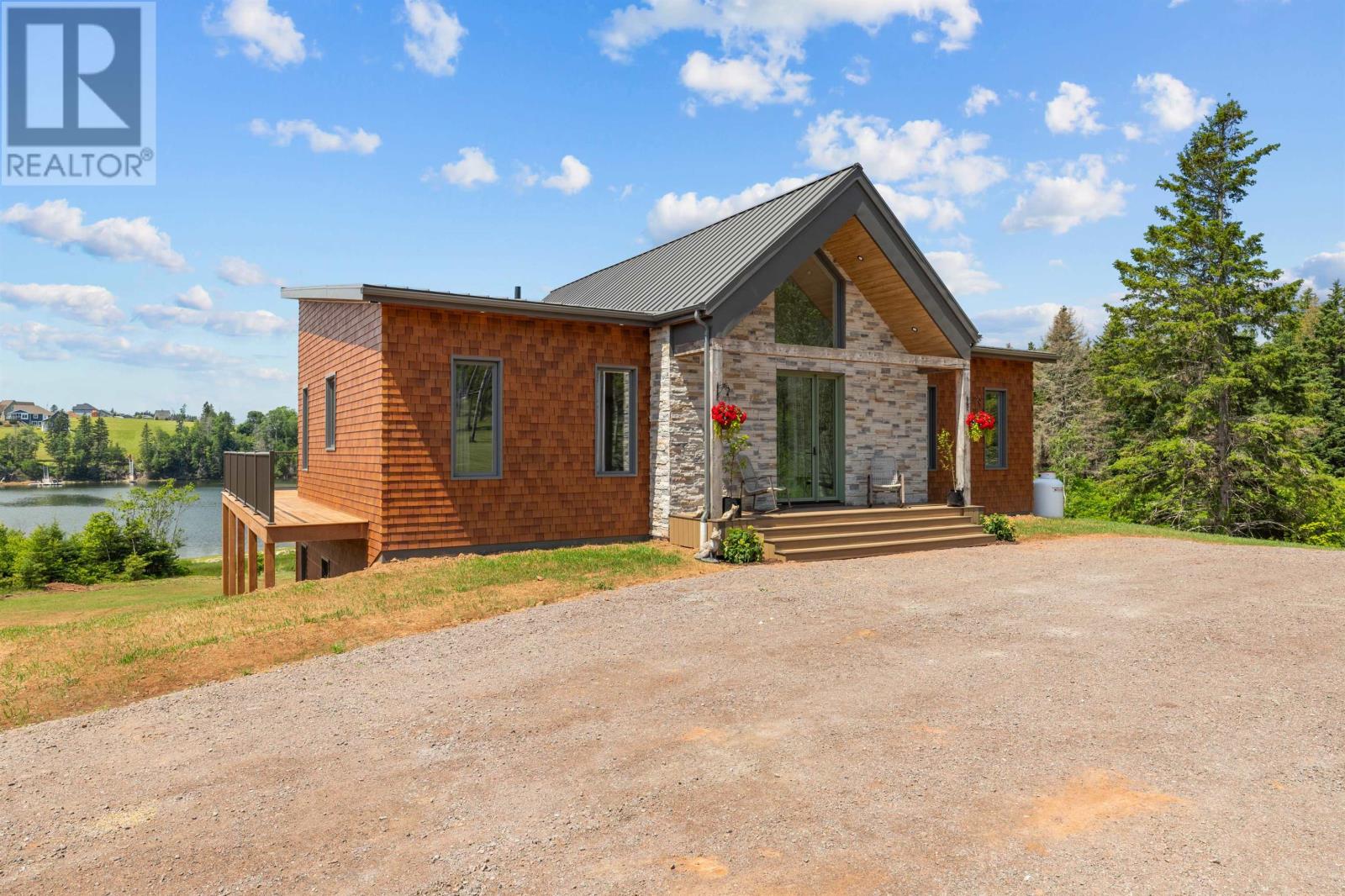 40 MEADOWLANDS ROAD - 6