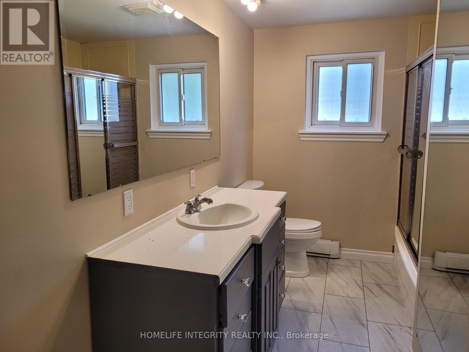 Single Family House for Sale in  JAMIESON DRIVE Adjala-Tosorontio (Rosemont) 