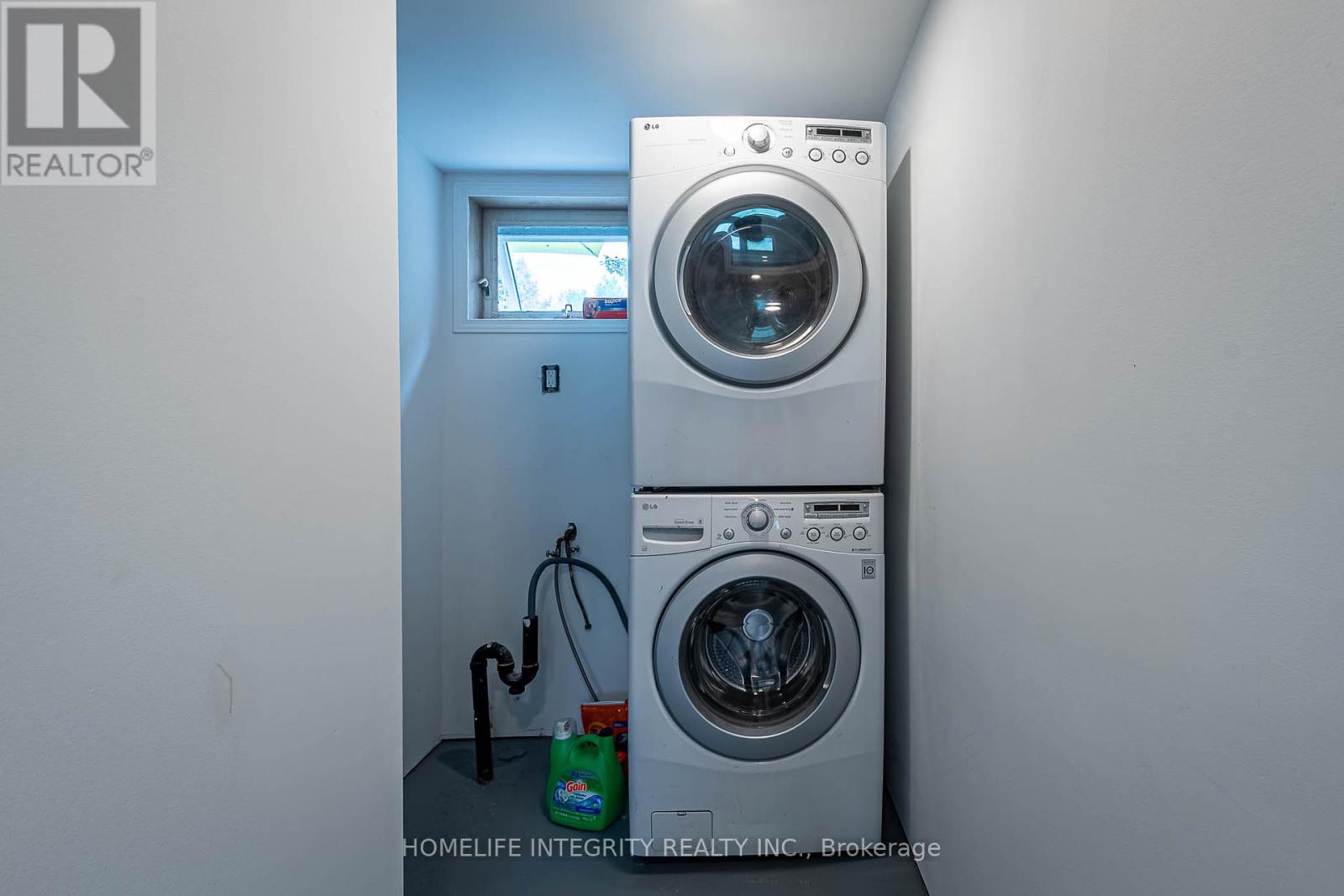 Single Family House for Sale in  JAMIESON DRIVE Adjala-Tosorontio (Rosemont) 