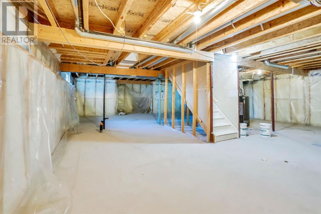 Single Family House for Sale in  Elkton Way SW Springbank Hill Calgary 