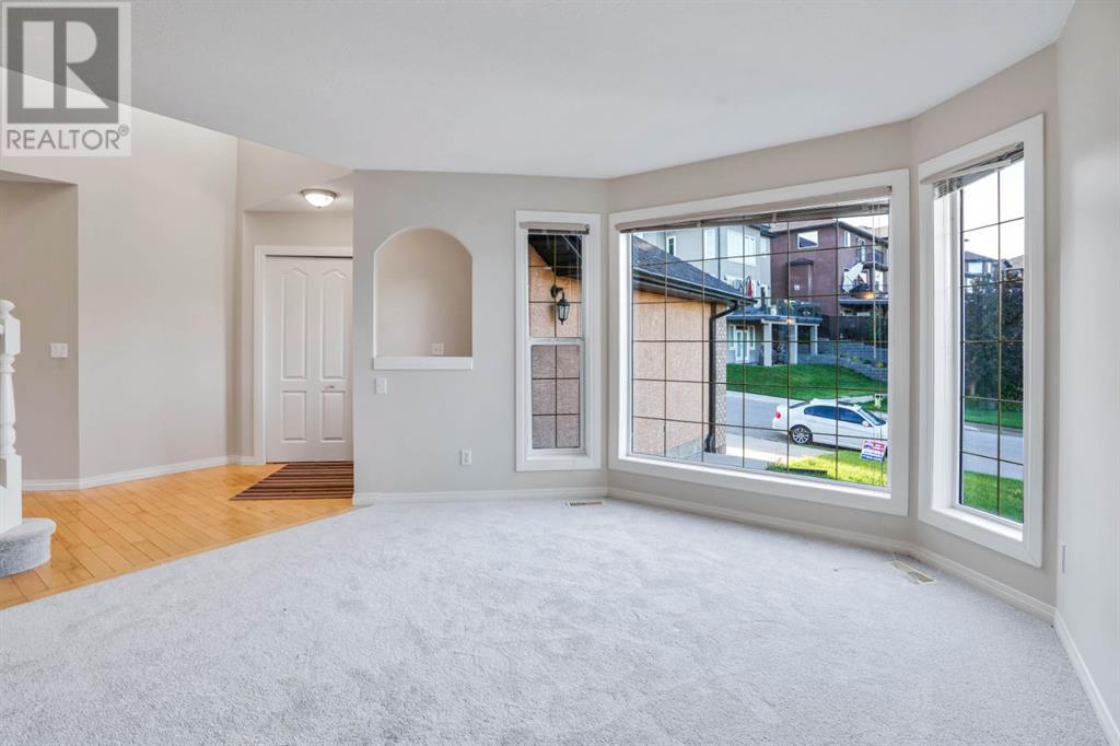 Single Family House for Sale in  Elkton Way SW Springbank Hill Calgary 