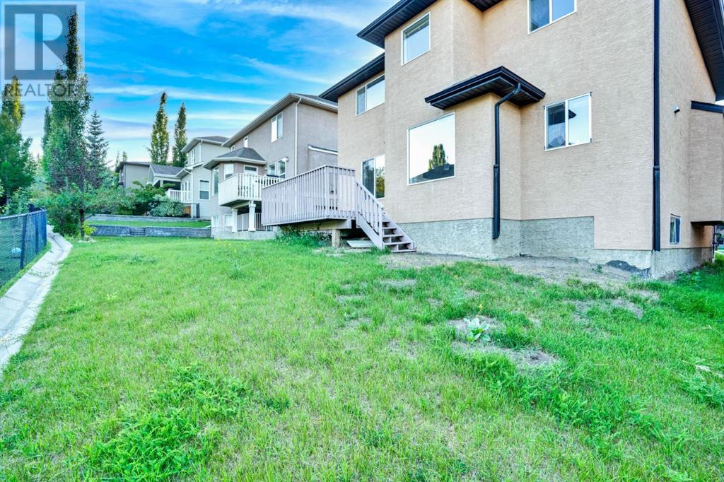 Single Family House for Sale in  Elkton Way SW Springbank Hill Calgary 
