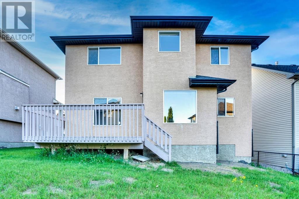 Single Family House for Sale in  Elkton Way SW Springbank Hill Calgary 