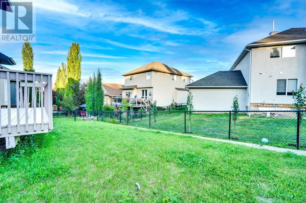 Single Family House for Sale in  Elkton Way SW Springbank Hill Calgary 