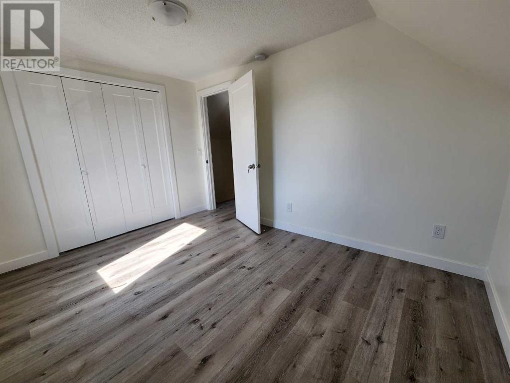 Single Family House for Sale in   Avenue SE Ramsay Calgary 
