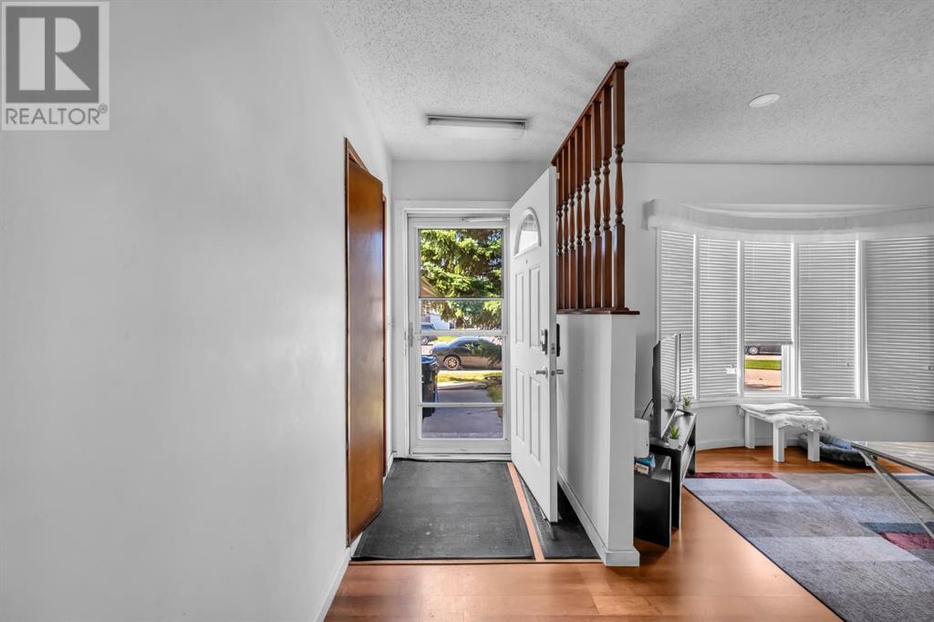 Single Family House 4 Level for Sale in  Whiteram Close NE Whitehorn Calgary 