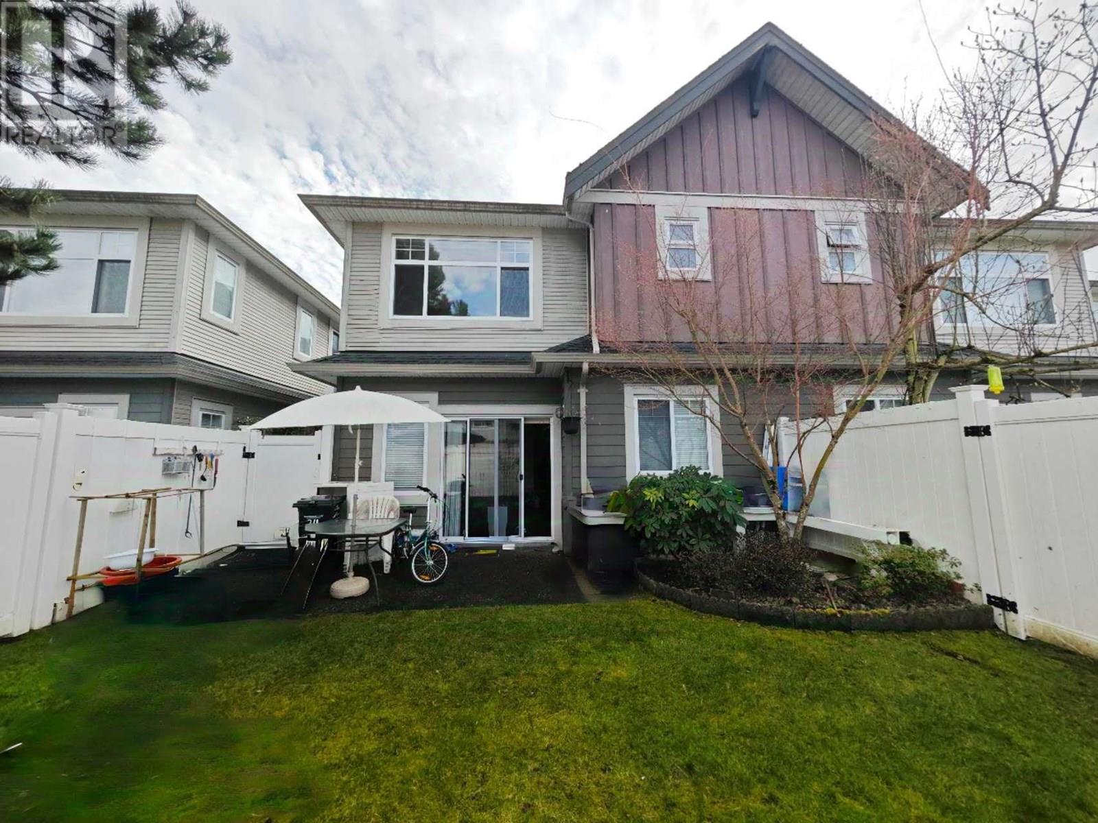 Photo 25 of 34 11393 Steveston Highway, Richmond BC