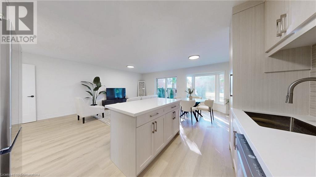Photo 2 of 1335 Guelph Road Unit 10, Burlington ON