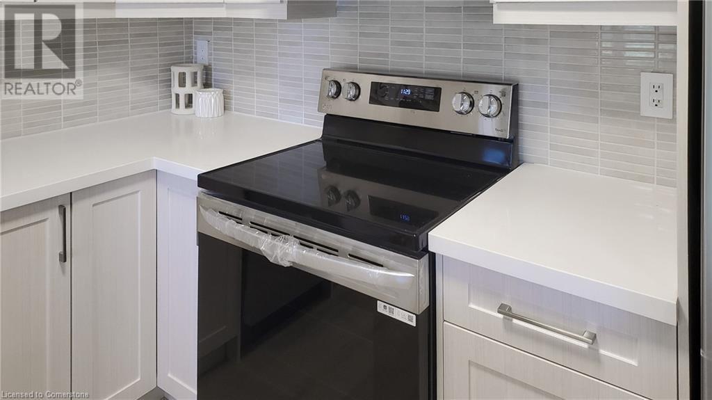 Photo 33 of 1335 Guelph Road Unit 10, Burlington ON