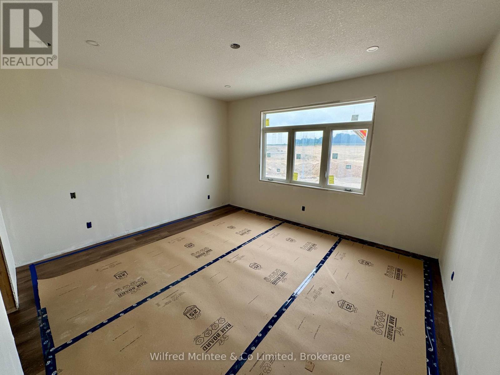 Photo 11 of 24 Galen Street, South Bruce ON