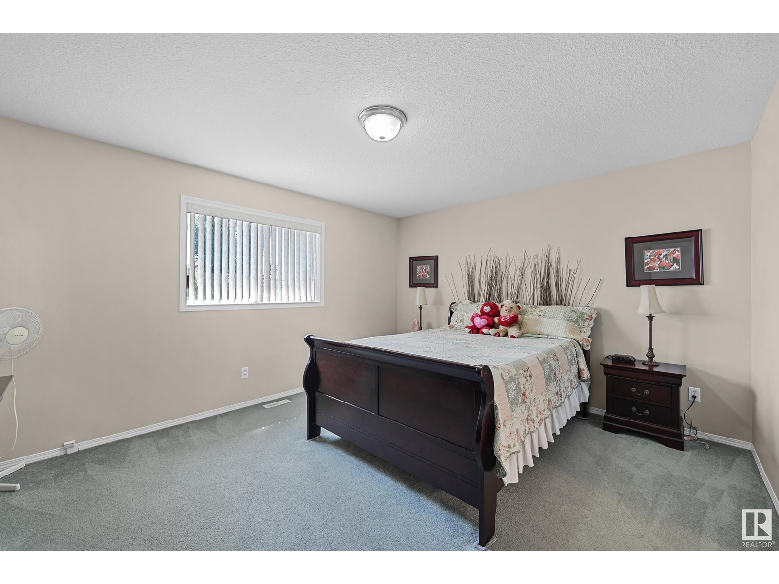 Photo 19 of 3371 25 Av Nw, Edmonton AB