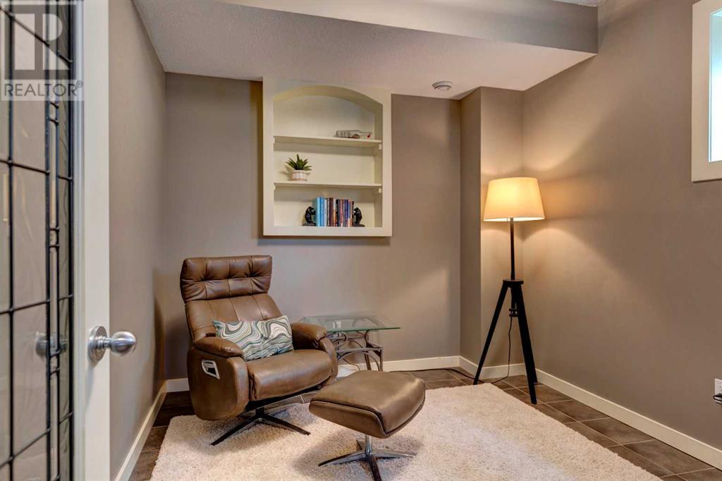 332 Chapala Point SE, Calgary, Alberta