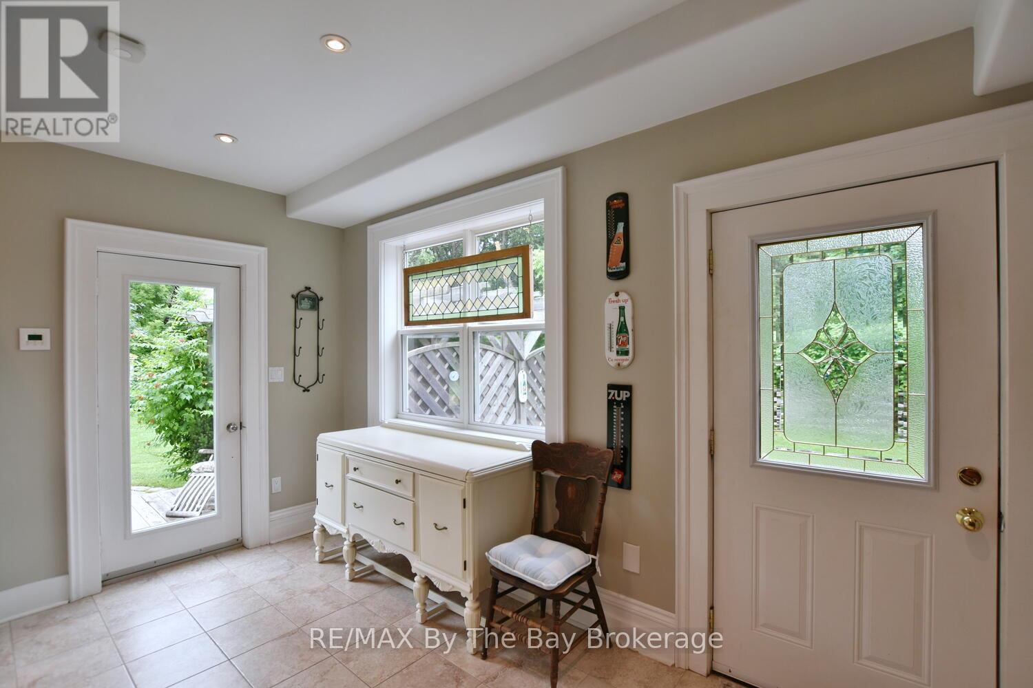Photo 18 of 214 Elm Street, Clearview ON