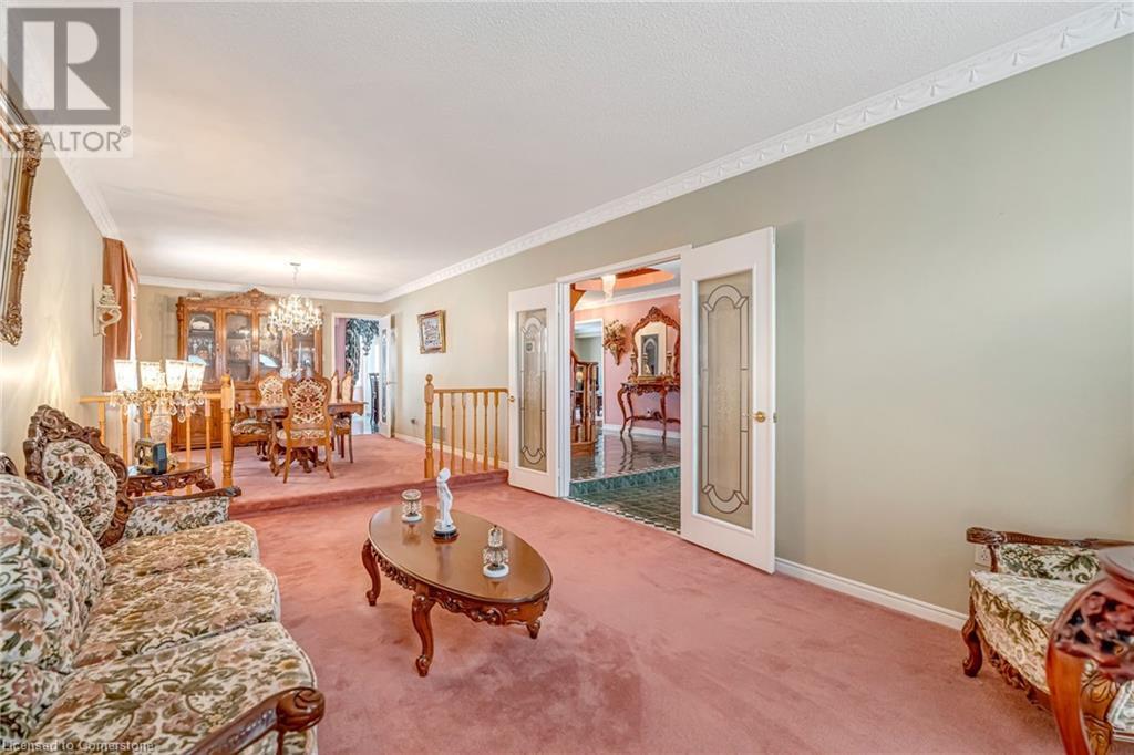 Photo 10 of 51 Corkett Drive, Brampton ON