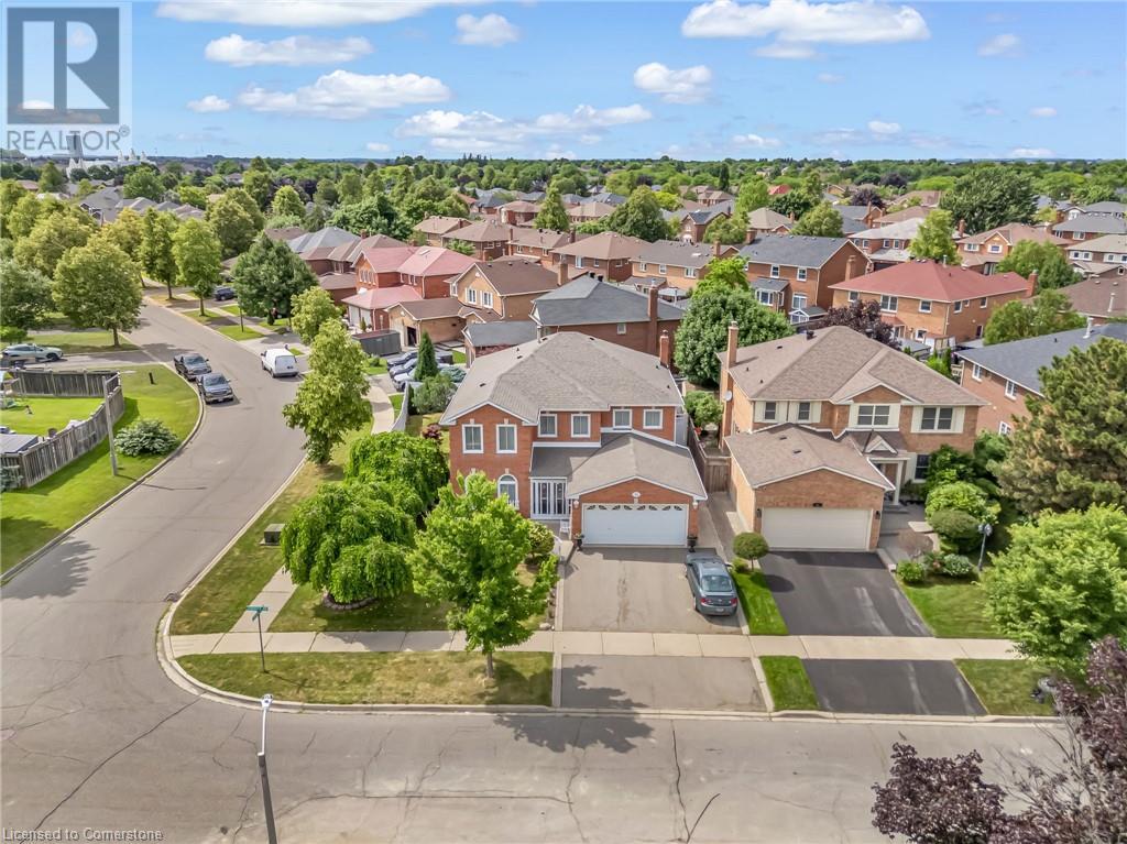 Photo 3 of 51 Corkett Drive, Brampton ON