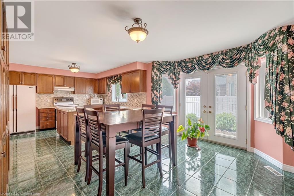 Photo 17 of 51 Corkett Drive, Brampton ON