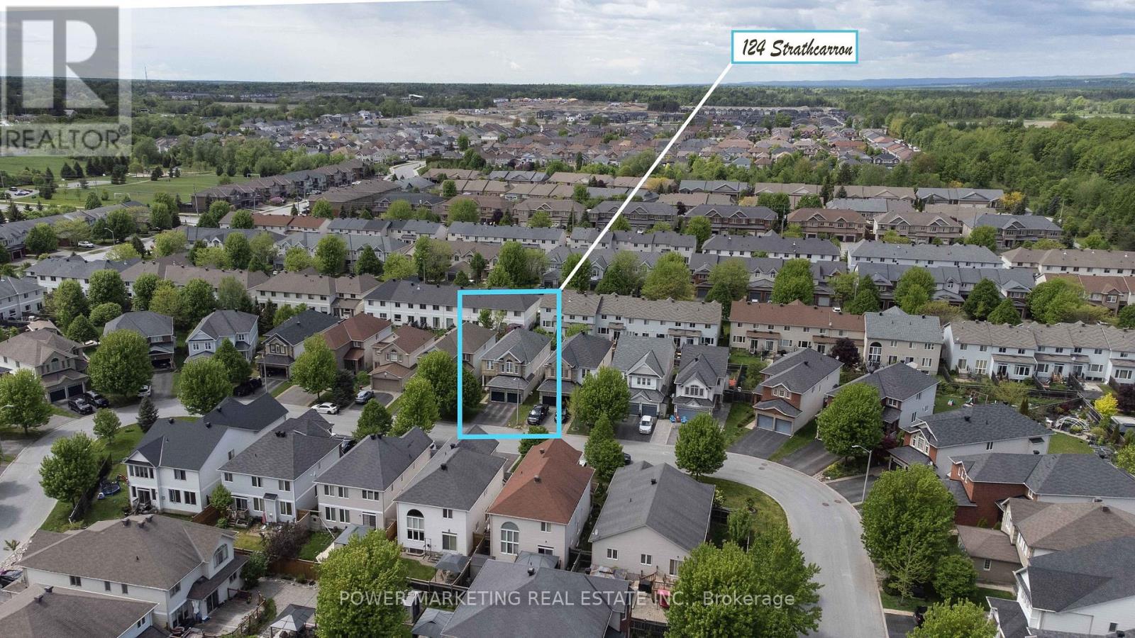 Photo 26 of 124 Strathcarron Crescent, Ottawa ON